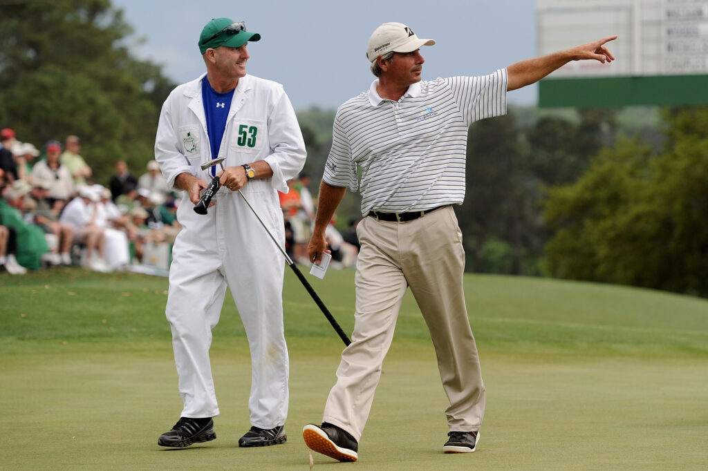 Historia y evolución de los zapatos de golf. Historia y evolución de los zapatos de golf.